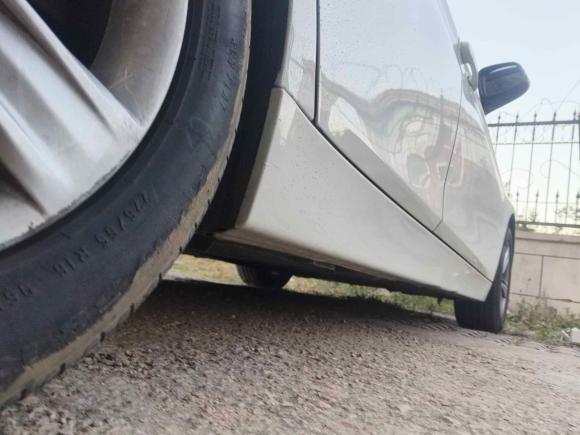 [青岛·鲁B] 二手宝马宝马3系2013款 320i 时尚型