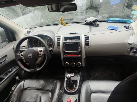 [南通·苏F] 二手日产奇骏2010款 2.5L 手动豪华版 4WD
