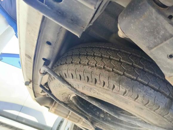 [宁波·浙B] 二手上汽大通MAXUS新途V802023款 2.0T 手动经典傲运通长轴中顶6/7/8/9座