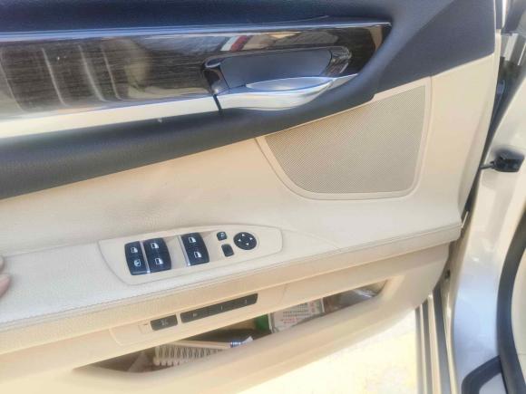 [深圳·粤B] 二手宝马宝马7系2009款 730Li豪华型