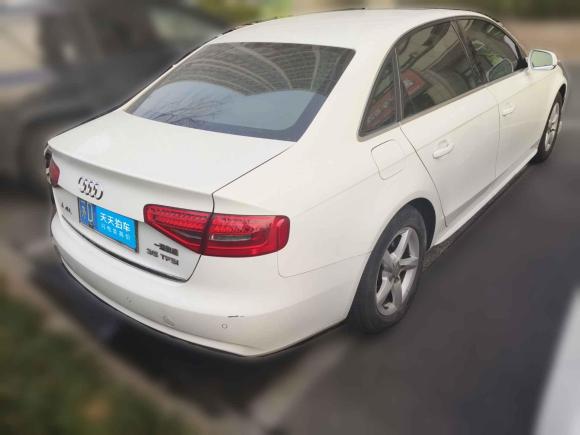 [南通·苏D] 二手奥迪奥迪A4L2013款 35 TFSI 自动标准型