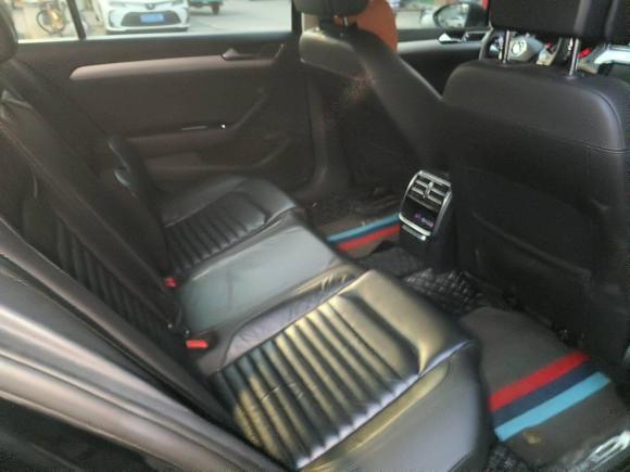 [西安·陕E] 二手大众迈腾2017款 330TSI DSG 领先型