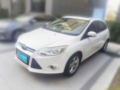 [常州·苏D] 福特福克斯2012款 两厢 1.6L 自动风尚型