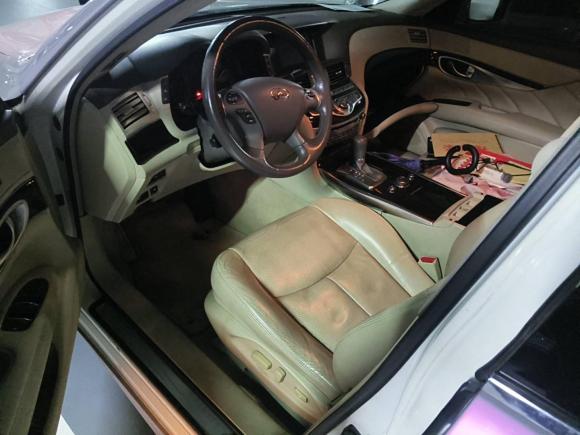 [义乌·浙G] 二手英菲尼迪英菲尼迪Q702013款 Q70L 2.5L 舒适版