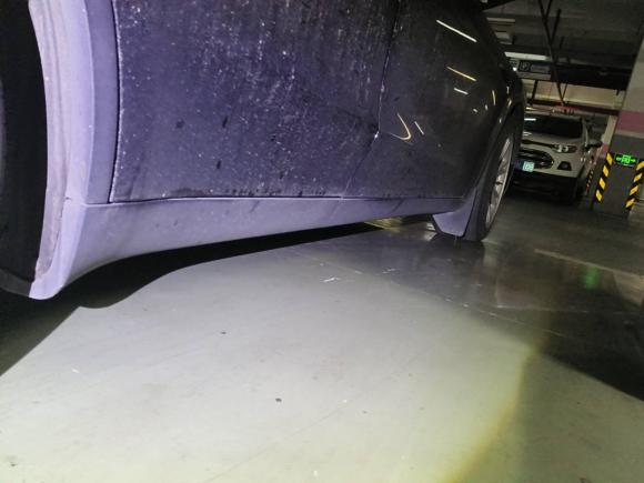 [上海·沪A] 二手特斯拉Model Y2021款 长续航全轮驱动版 3D7