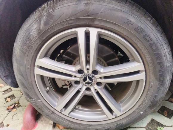 [上海·沪A] 二手奔驰奔驰GLC2021款 GLC 260 L 4MATIC 动感型