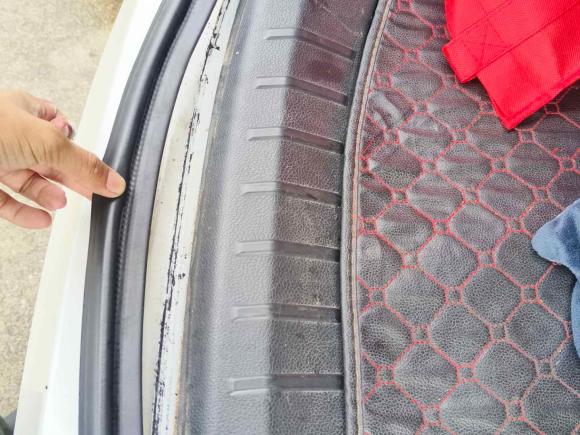 [广州·川A] 二手现代胜达2015款 2.0T 自动四驱智能型 7座