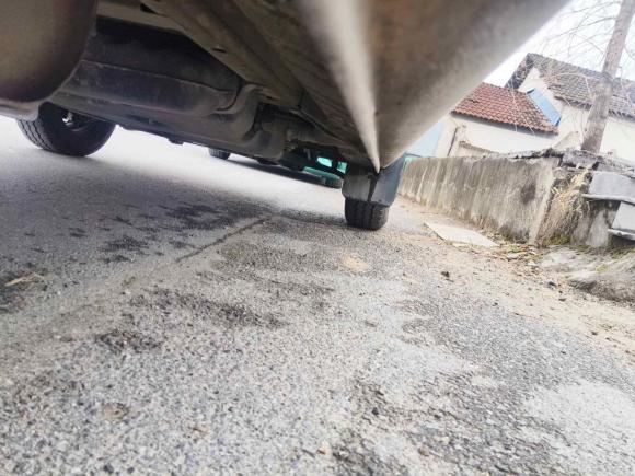 [湖州·浙E] 二手上汽大通MAXUS新途V802019款 2.5T经典款AMT傲运通改款短轴超低顶5/6座