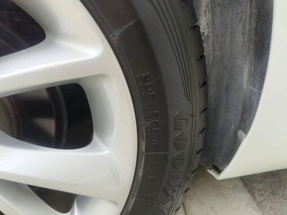 [广州·粤A] 二手别克威朗2018款 两厢 15S 自动进取型