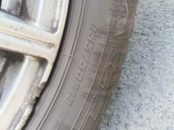 [上海·沪A] 二手路虎揽胜运动版2012款 3.0 TDV6 HSE 柴油版