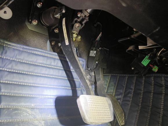 [深圳·粤B] 二手五十铃D-MAX2021款 1.9T自动四驱柴油Global畅领型RZ4E