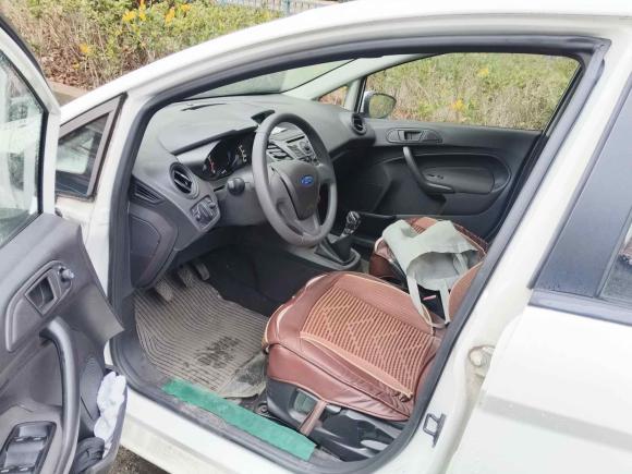 [上海·沪A] 二手福特嘉年华2013款 三厢 1.5L 手动风尚型