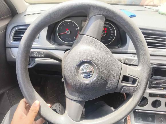 [上海·沪C] 二手大众朗行2013款 1.6L 手动舒适型