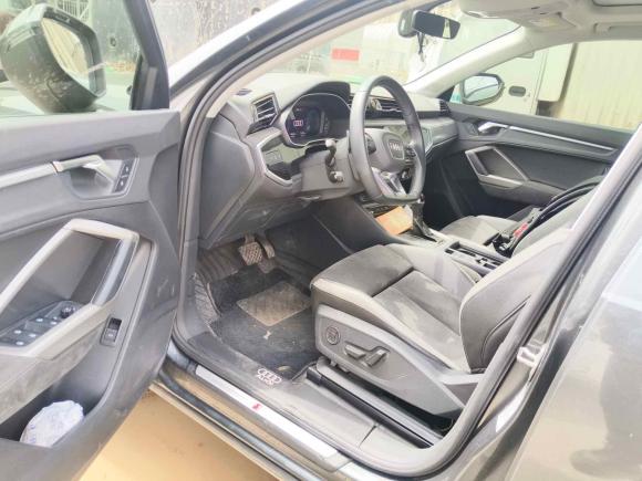 [西安·陕U] 二手奥迪奥迪Q32021款 35 TFSI 时尚动感型