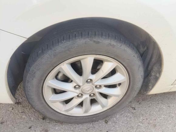 [宁波·浙B] 二手长安悦翔V72016款 1.6L 手动乐享型 国V