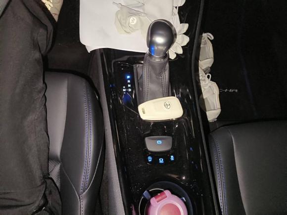 [上海·沪B] 二手丰田丰田C-HR2021款 2.0L 豪华版