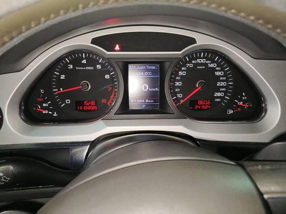 [上海·辽A] 二手奥迪奥迪A6L2010款 2.0 TFSI 自动标准型