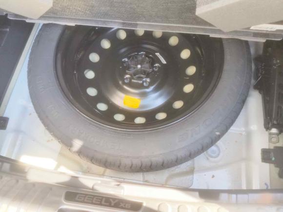 [上海·皖B] 二手吉利汽车远景X62016款 1.3T CVT旗舰型