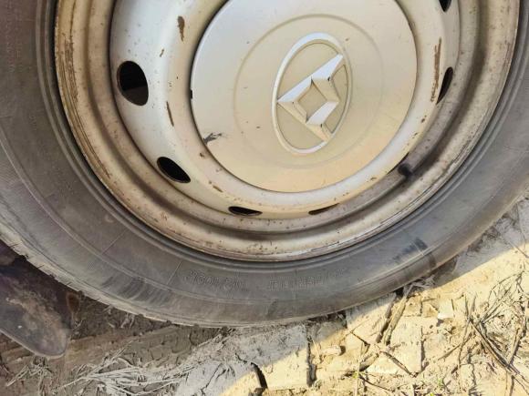 [义乌·浙G] 二手大通新途V802015款 2.5T 手动傲运通版短轴中顶