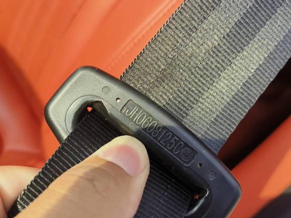 [宁波·浙B] 二手福特全顺2023款 2.0T柴油自动多功能商用车中轴中顶5/6座