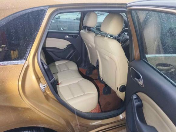 [青岛·鲁U] 二手奔驰奔驰B级2012款 B 180