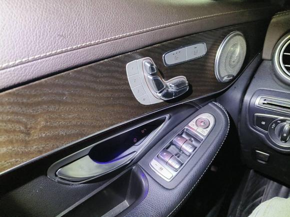 [广州·粤A] 二手奔驰奔驰GLC2020款 改款 GLC 300 L 4MATIC 动感型