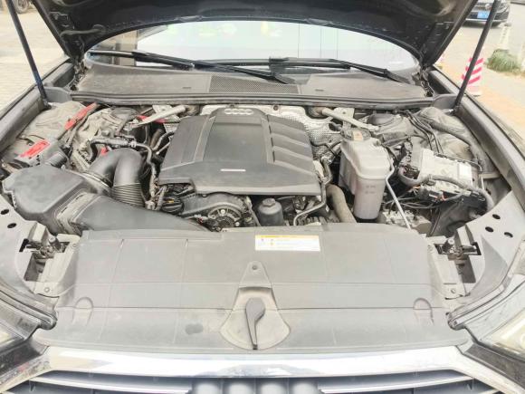 [上海·沪D] 二手奥迪奥迪A6L2020款 45 TFSI 臻选动感型