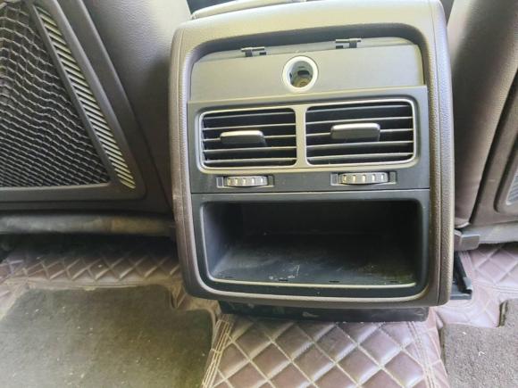 [西安·陕A] 二手大众途锐2011款 3.0TSI 舒适型