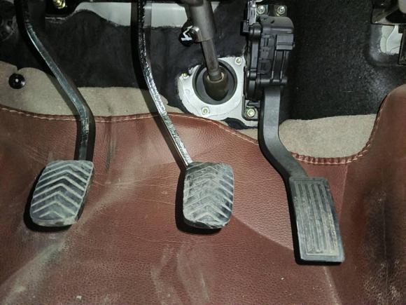 [佛山·粤X] 二手五菱汽车五菱宏光2014款 1.5L S标准型