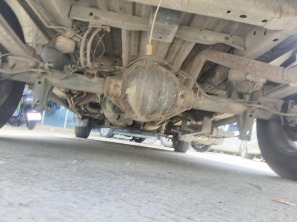 [南昌·赣A] 二手福特新世代全顺2016款 2.4T短轴7座中顶经济型