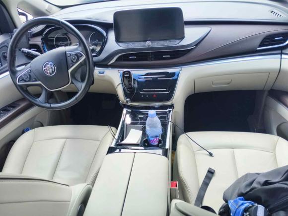 [深圳·粤B] 二手别克别克GL82021款 陆上公务舱 652T 豪华型