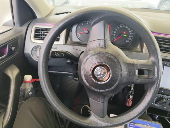 [上海·皖D] 二手大众桑塔纳2015款 1.6L 自动舒适版