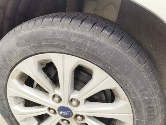 [常州·苏D] 二手福特福睿斯2015款 1.5L 自动时尚型