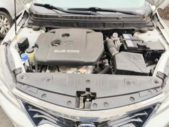 [常州·豫G] 二手长安悦翔V72015款 1.6L 自动乐享型 国IV