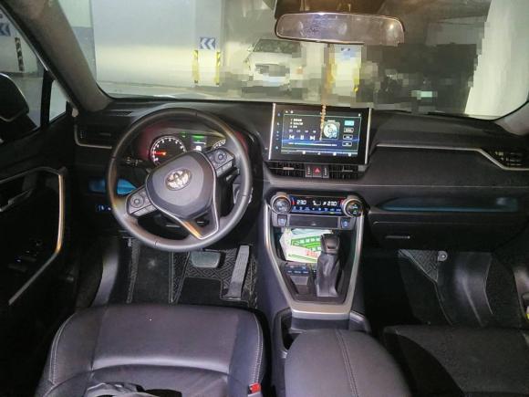 [合肥·闽G] 二手丰田威兰达2021款 2.0L CVT两驱豪华版