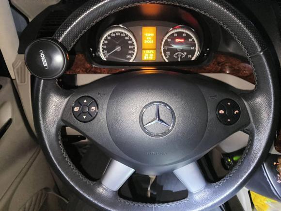 [上海·沪E] 二手奔驰唯雅诺2013款 3.0L 舒适版