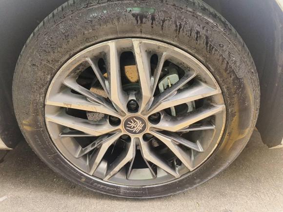 [深圳·粤B] 二手比亚迪秦PLUS2021款 DM-i 120KM 尊贵型