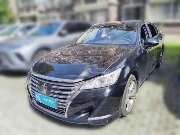 豐田皇冠2015款 2.0T 時(shí)尚版「上海二手車」「天天拍車」