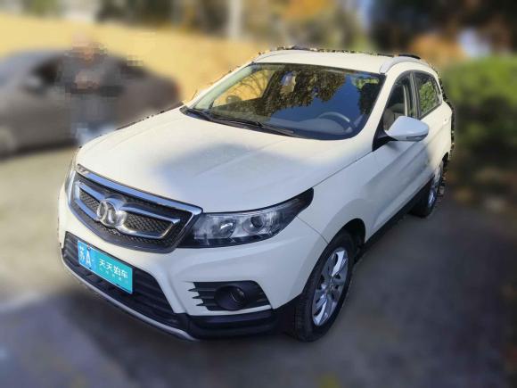 [南京·苏A] 二手北京汽车绅宝X552016款 1.5L 手动舒适版