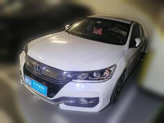本田雅阁2016款 2.0L 精英版