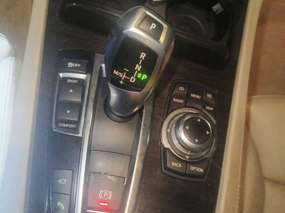 [深圳·粤B] 二手宝马宝马7系2011款 730Li典雅型