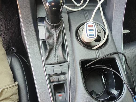 [广州·粤A] 二手丰田亚洲龙2019款 双擎 2.5L 豪华版 国V