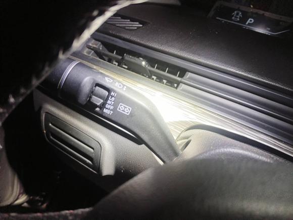 [武汉·鄂A] 二手哪吒汽车哪吒V2022款 潮 300 Lite 磷酸铁锂