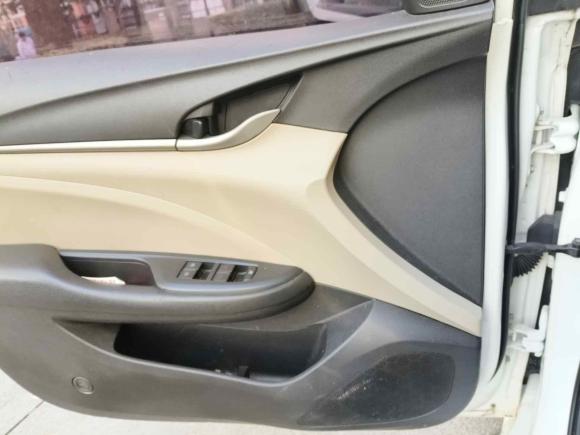 [上海·贵B] 二手别克英朗2019款 15T 双离合互联精英型 国V