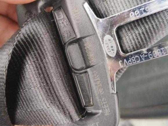 [广州·粤A] 二手路虎发现神行2016款 2.0T HSE