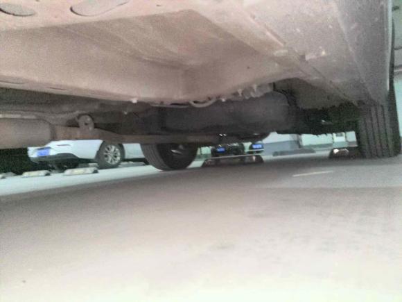 [无锡·苏B] 二手荣威荣威RX52016款 20T 两驱自动旗舰版