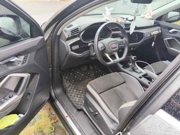 [温州·浙C] 二手奥迪奥迪Q32021款 35 TFSI 时尚动感型