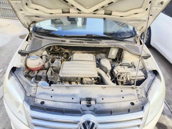 [南通·苏F] 二手大众桑塔纳2013款 1.6L 自动舒适版