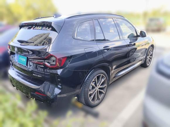 [上海·沪L] 二手宝马宝马X32022款 xDrive30i 领先型 M曜夜套装
