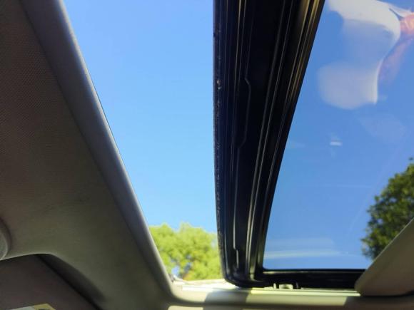 [上海·沪B] 二手雪铁龙雪铁龙C4L2016款 1.6T 自动精英型